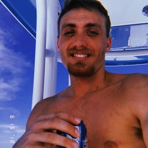 Meet your Posher, Ryan
